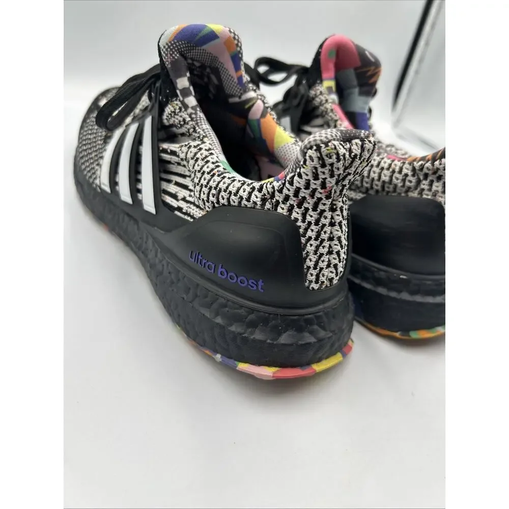 Adidas Ultraboost 5.0 DNA Kris Andrew Love Unites Pride Shoes Mens 8 GY4424